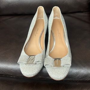 Salvatore Ferragamo Vara Glitter Loafers size 40B
